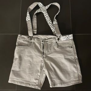 Tiger horse denim.shortswith suspenders 36